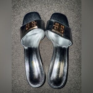 NWOT‎ FASHION Nova 8.5 new silver gold small peep slide heels LEEB shoes